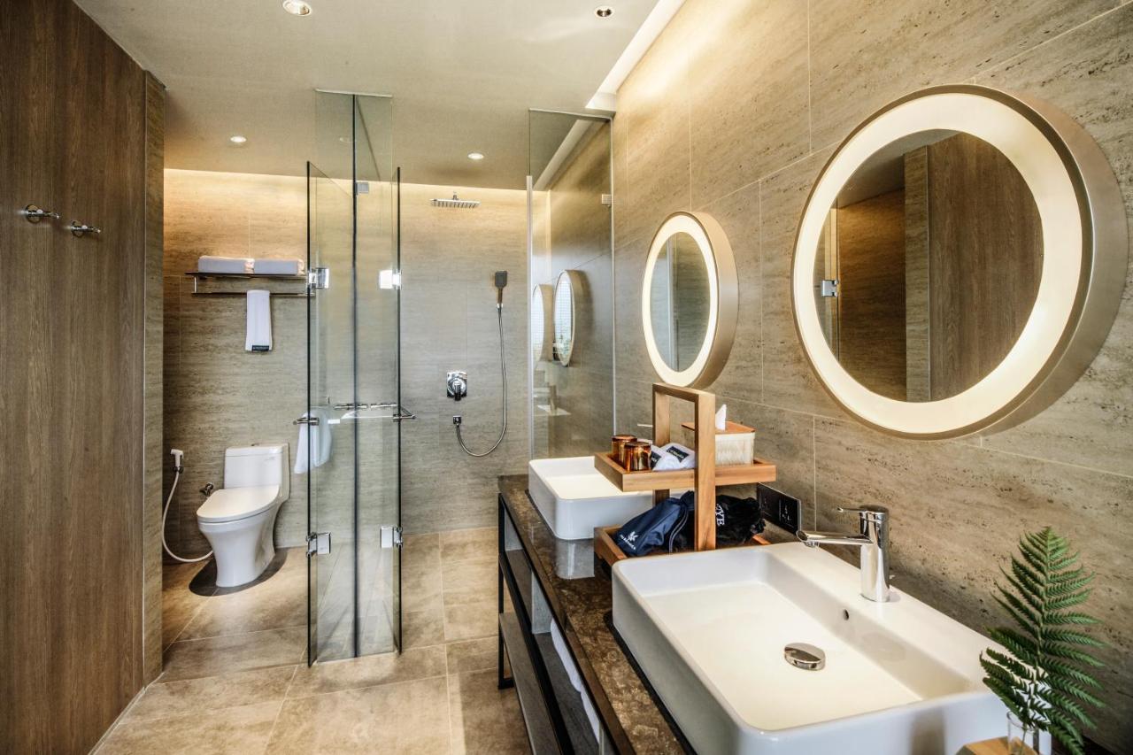 The Botanica Sanctuary Hotel ปุนจัก ภายนอก รูปภาพ Bathroom