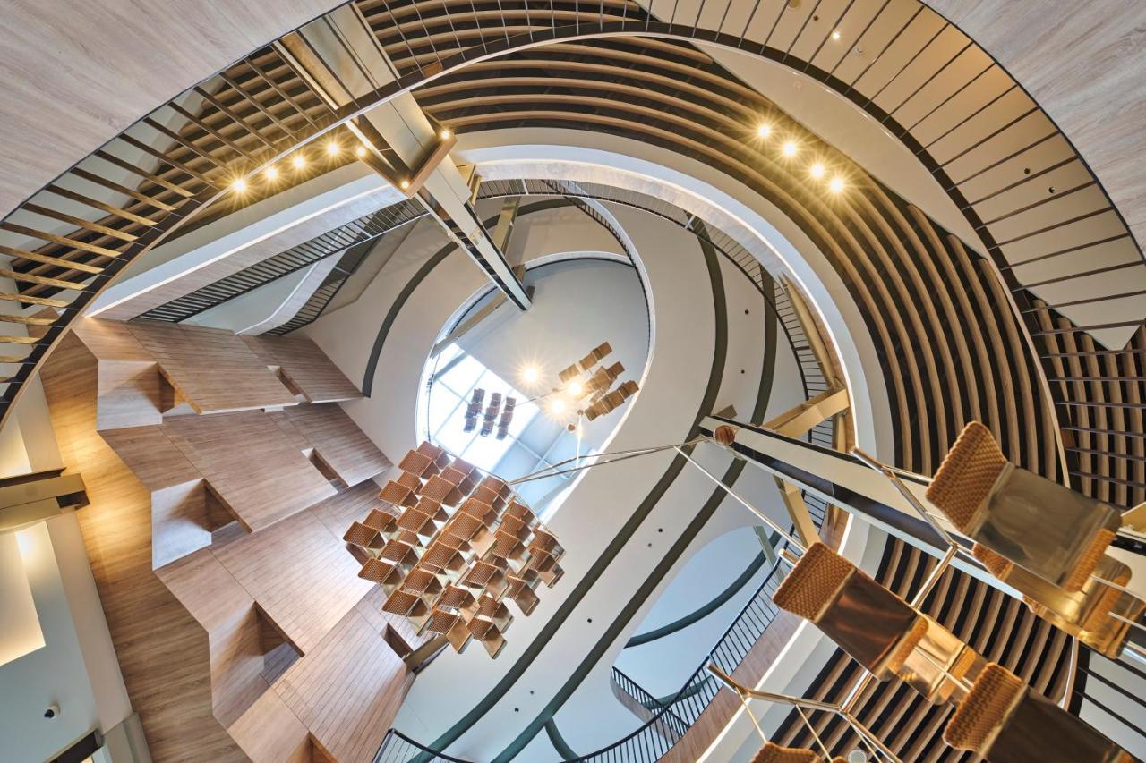 The Botanica Sanctuary Hotel ปุนจัก ภายนอก รูปภาพ The staircase